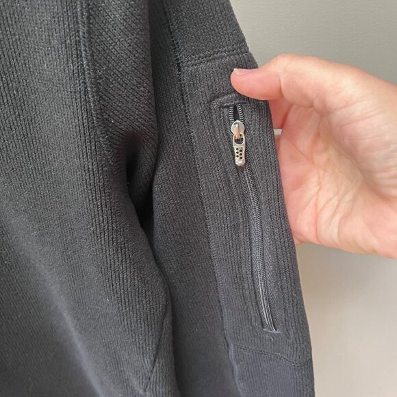 Patagonia Size Women's Small 1/4 Zip Black‎ Better Sweater - Picture 4 of 5